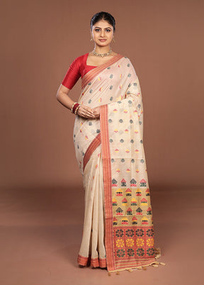 Cream Assam Silk Saree With Blouse Piece