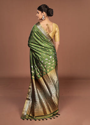 Green Assam Silk Saree With Blouse Piece