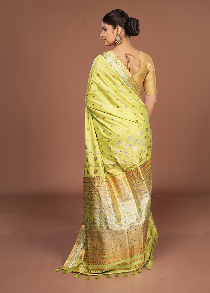 Green Assam Silk Saree With Blouse Piece