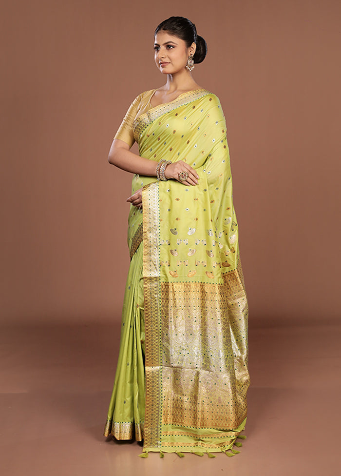 Green Assam Silk Saree With Blouse Piece