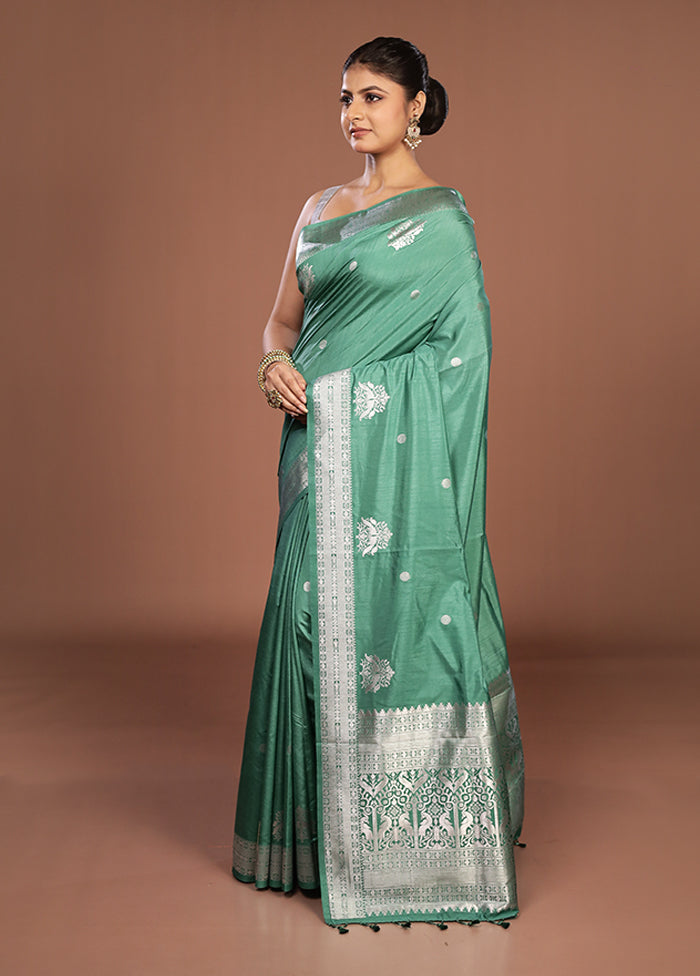 Green Dupion Silk Saree With Blouse Piece
