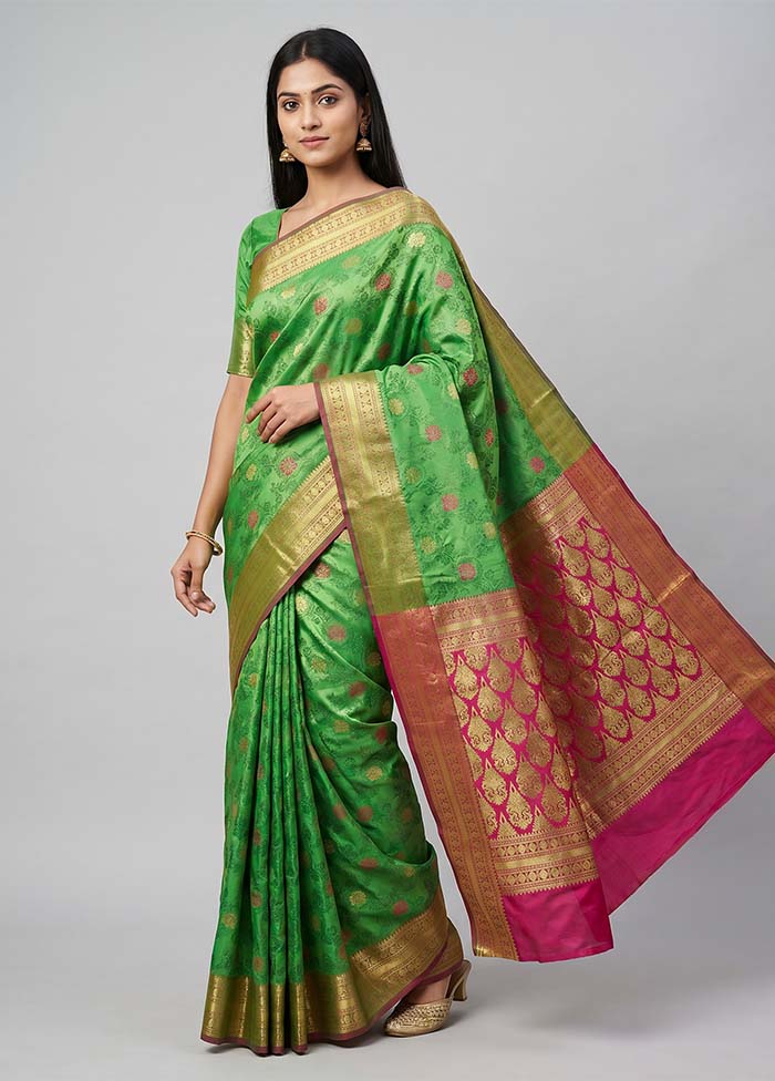 Green Kanjivaram Silk Saree With Blouse Piece
