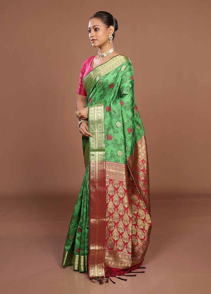 Green Kanjivaram Silk Saree With Blouse Piece