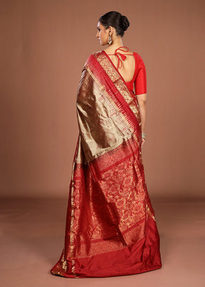 Cream Handloom Kanjivaram Pure Silk Saree With Blouse Piece