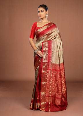 Cream Handloom Kanjivaram Pure Silk Saree With Blouse Piece