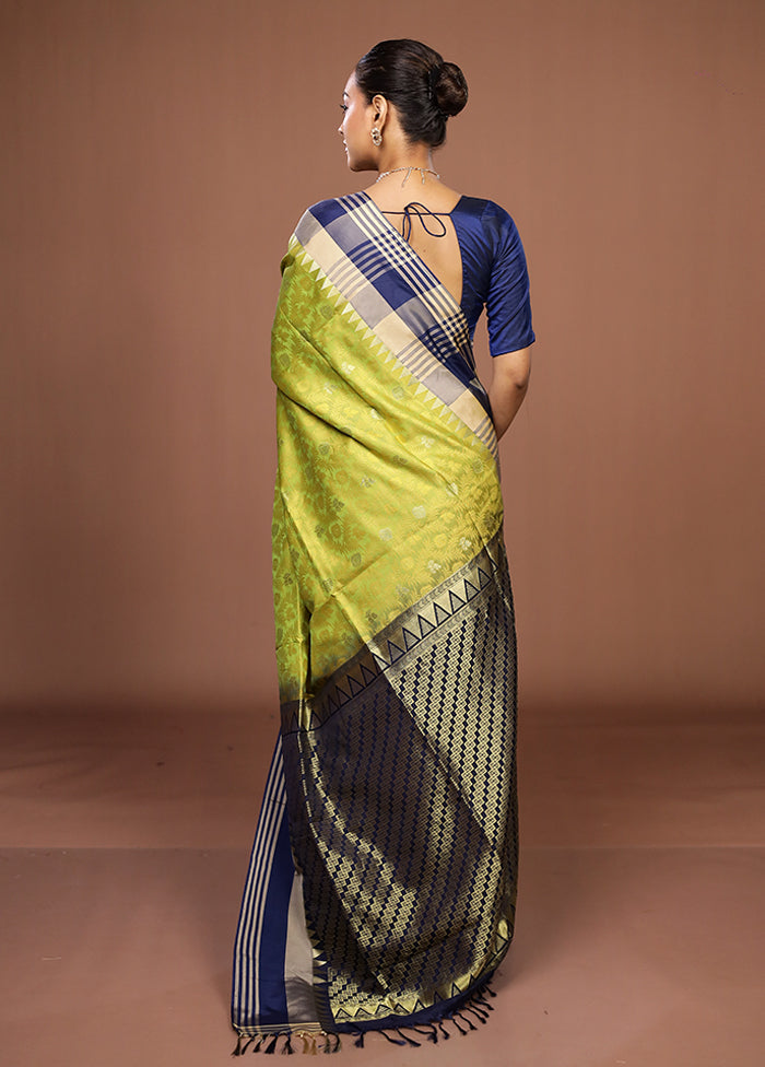 Green Kanjivaram Silk Saree With Blouse Piece