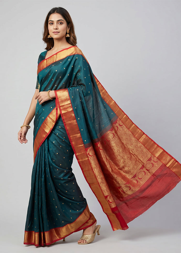 Green Kanjivaram Silk Saree With Blouse Piece