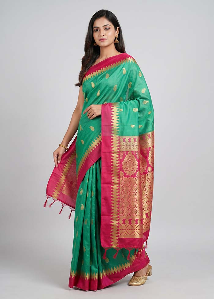 Green Kanjivaram Silk Saree With Blouse Piece
