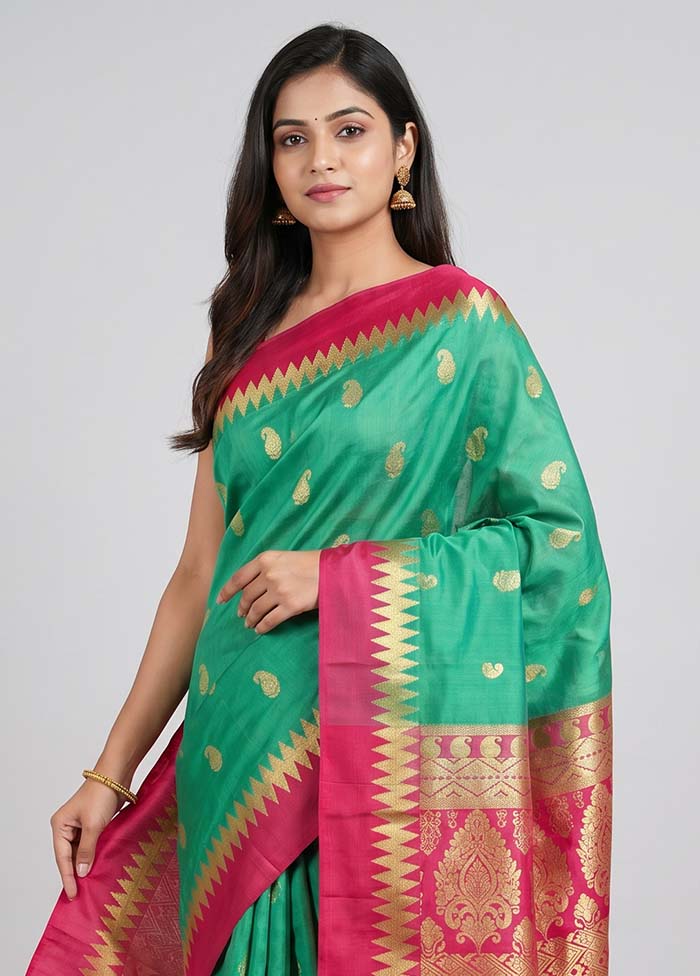 Green Kanjivaram Silk Saree With Blouse Piece