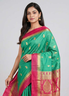 Green Kanjivaram Silk Saree With Blouse Piece