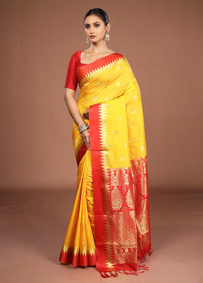 Yellow Kanjivaram Silk Saree With Blouse Piece