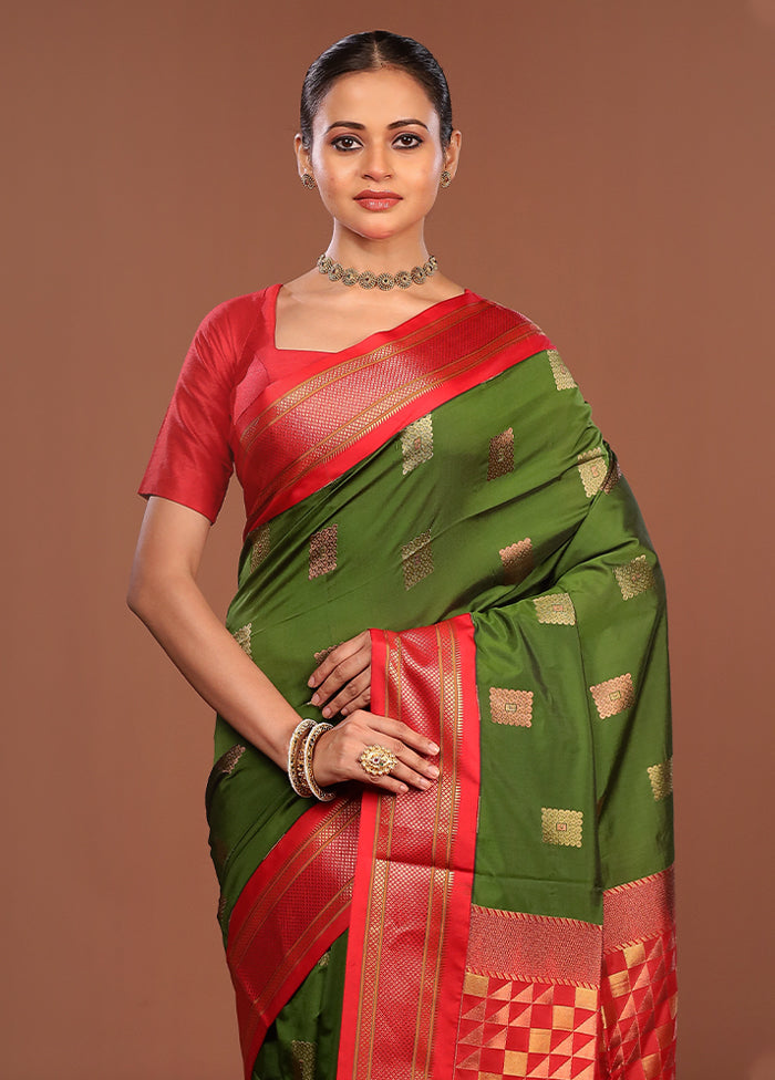 Green Kanjivaram Silk Saree With Blouse Piece