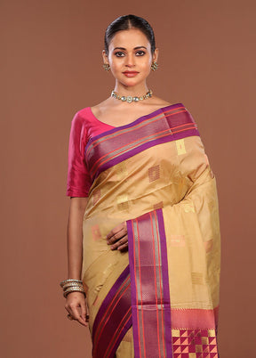 Cream Kanjivaram Silk Saree With Blouse Piece