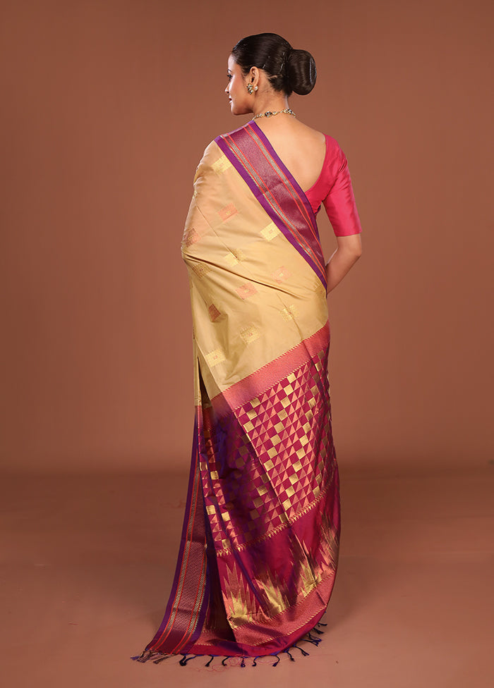 Cream Kanjivaram Silk Saree With Blouse Piece
