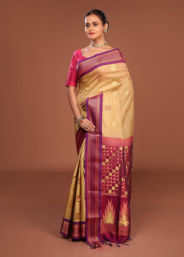 Cream Kanjivaram Silk Saree With Blouse Piece