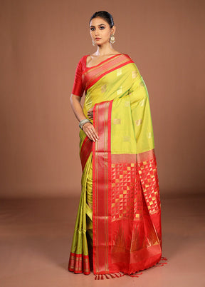 Green Kanjivaram Silk Saree With Blouse Piece
