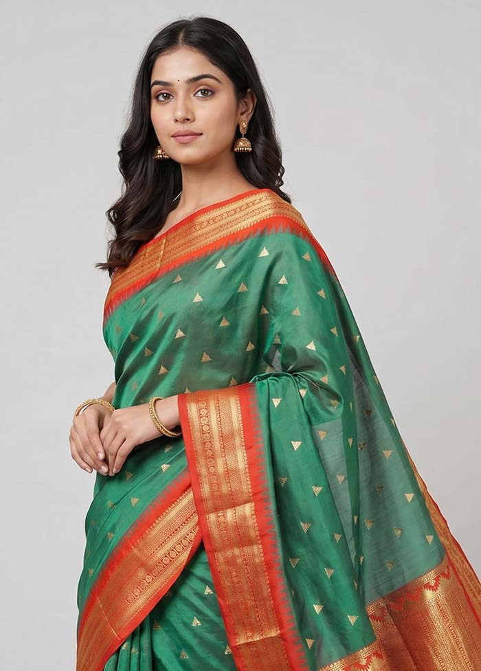 Green Kanjivaram Silk Saree With Blouse Piece