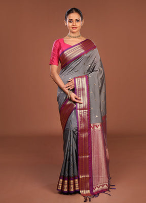 Grey Kanjivaram Silk Saree With Blouse Piece