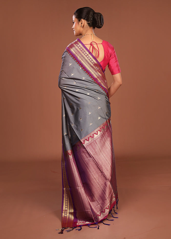 Grey Kanjivaram Silk Saree With Blouse Piece
