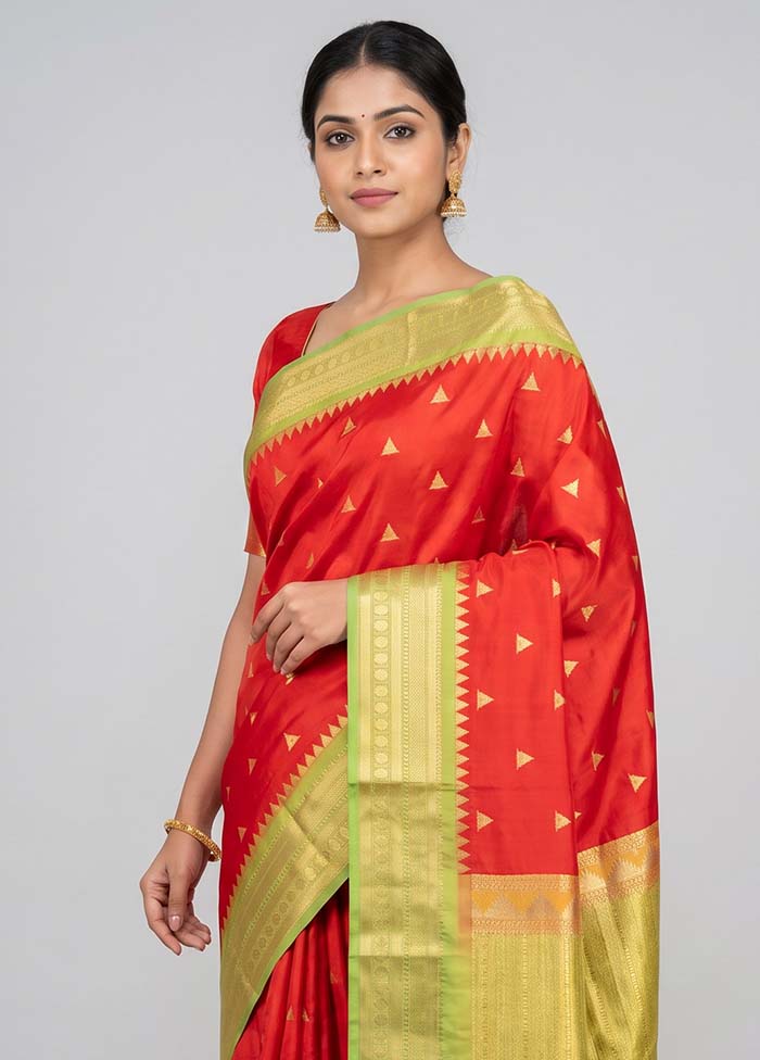 Green Kanjivaram Silk Saree With Blouse Piece