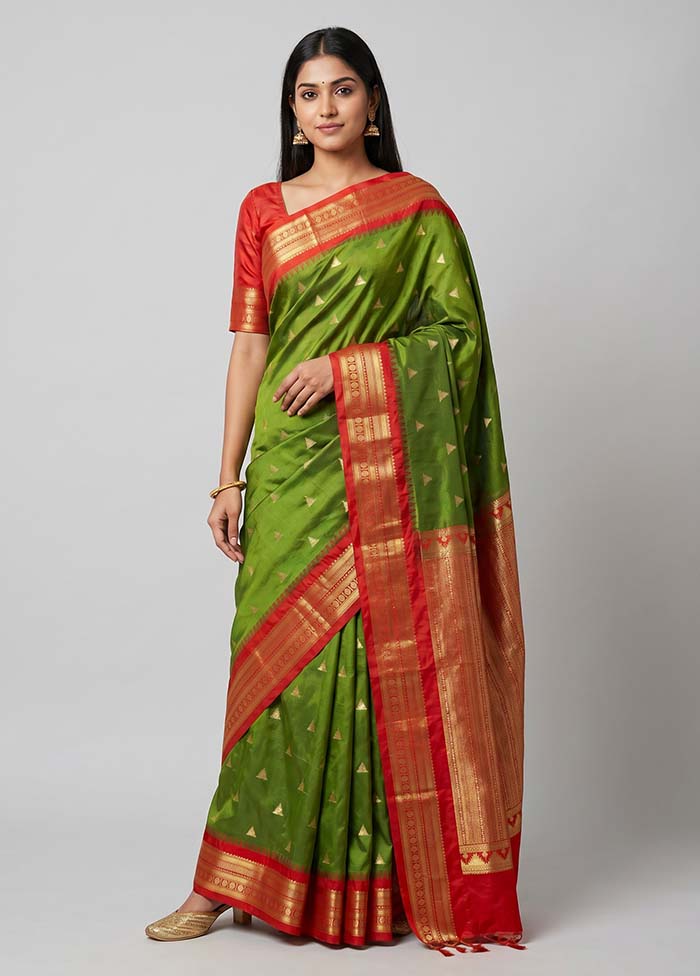 Green Kanjivaram Silk Saree With Blouse Piece