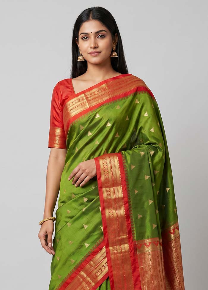 Green Kanjivaram Silk Saree With Blouse Piece