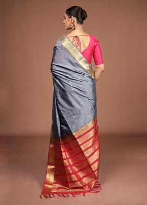 Grey Kanjivaram Silk Saree With Blouse Piece