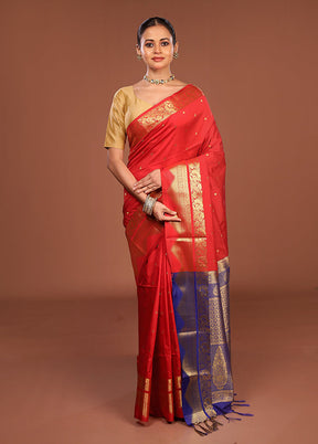 Red Kanjivaram Silk Saree With Blouse Piece