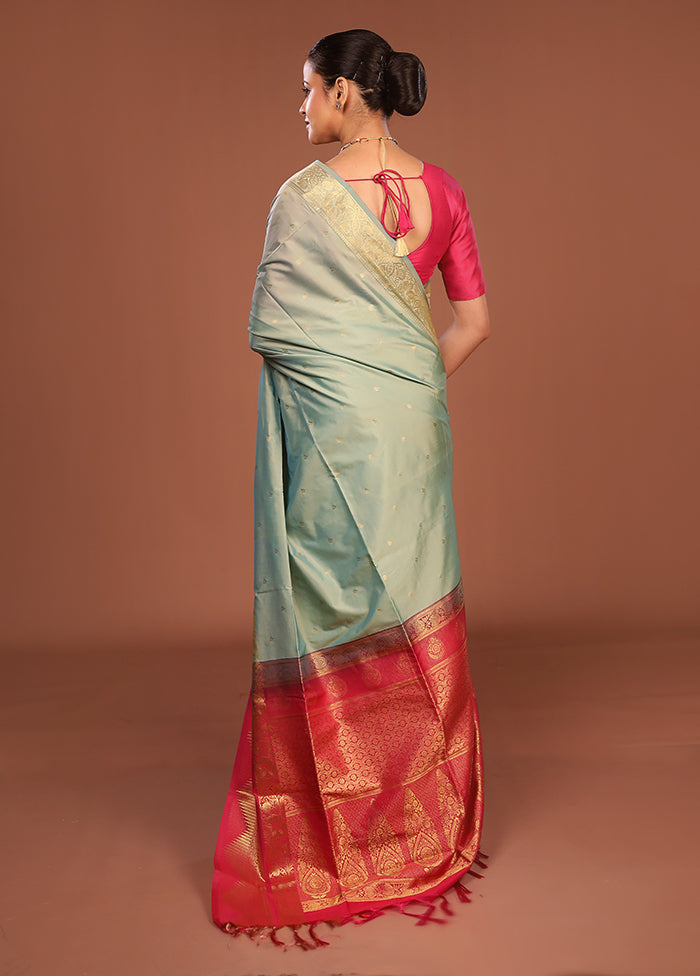Green Kanjivaram Silk Saree With Blouse Piece