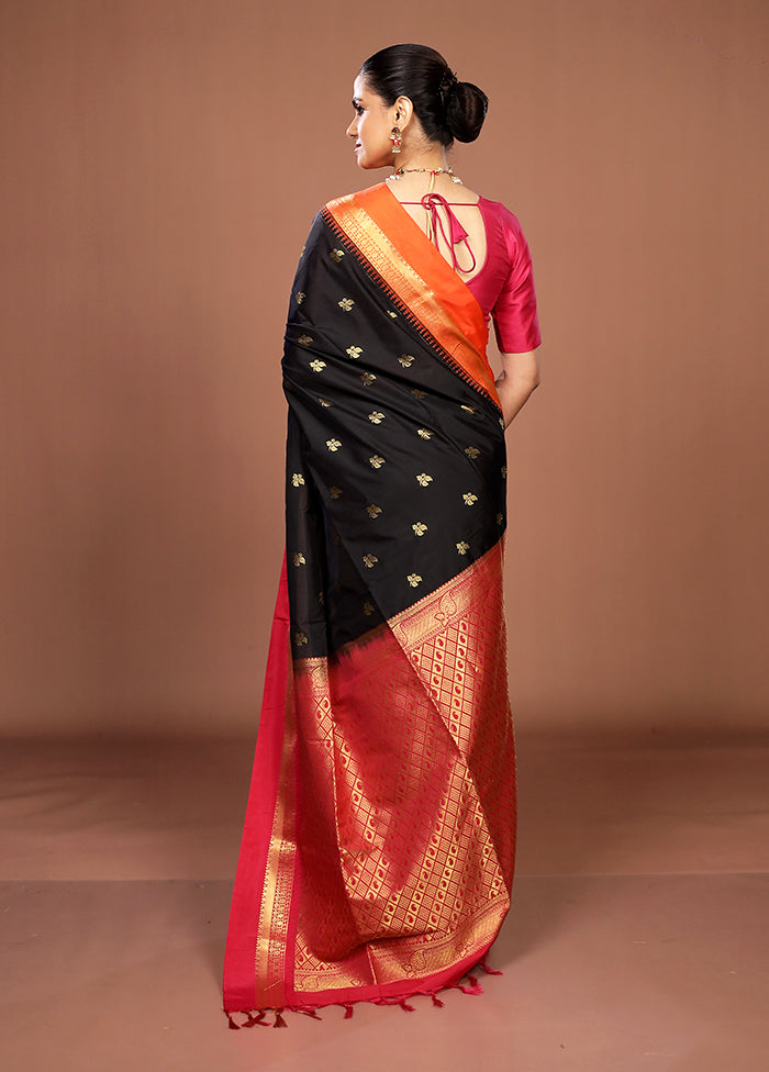 Black Kanjivaram Silk Saree With Blouse Piece