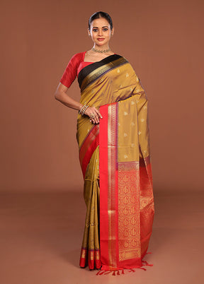 Green Kanjivaram Silk Saree With Blouse Piece