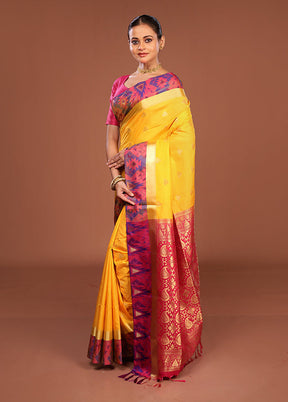 Yellow Kanjivaram Silk Saree With Blouse Piece