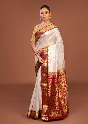 White Handloom Kanjivaram Pure Silk Saree With Blouse Piece