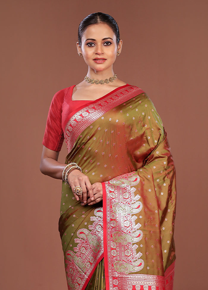 Green Dupion Silk Saree With Blouse Piece