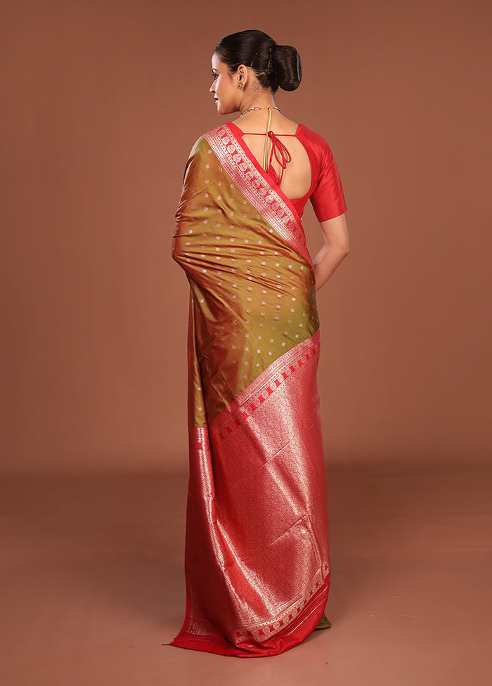 Green Dupion Silk Saree With Blouse Piece