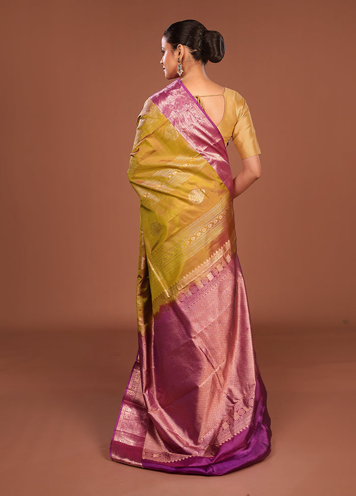 Green Handloom Kanchipuram Pure Silk Saree With Blouse Piece