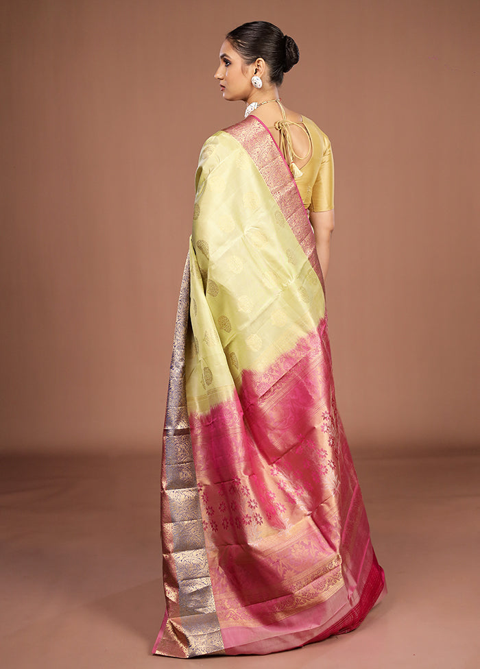 Green Handloom Kanjivaram Pure Silk Saree With Blouse Piece