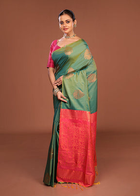 Pink Kanjivaram Silk Saree With Blouse Piece