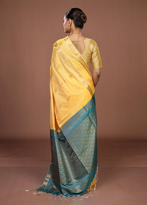 Yellow Kanjivaram Silk Saree With Blouse Piece