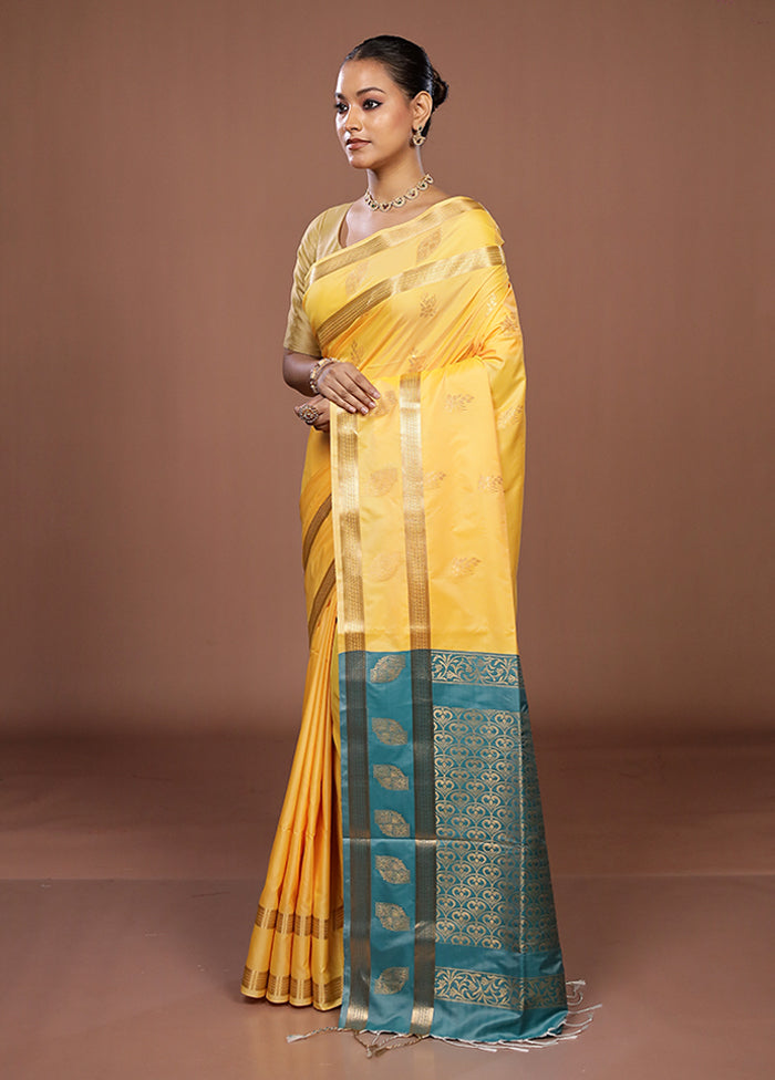Yellow Kanjivaram Silk Saree With Blouse Piece