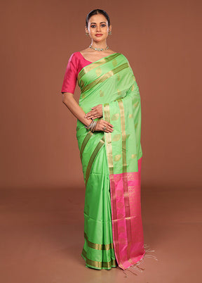 Pink Kanjivaram Silk Saree With Blouse Piece