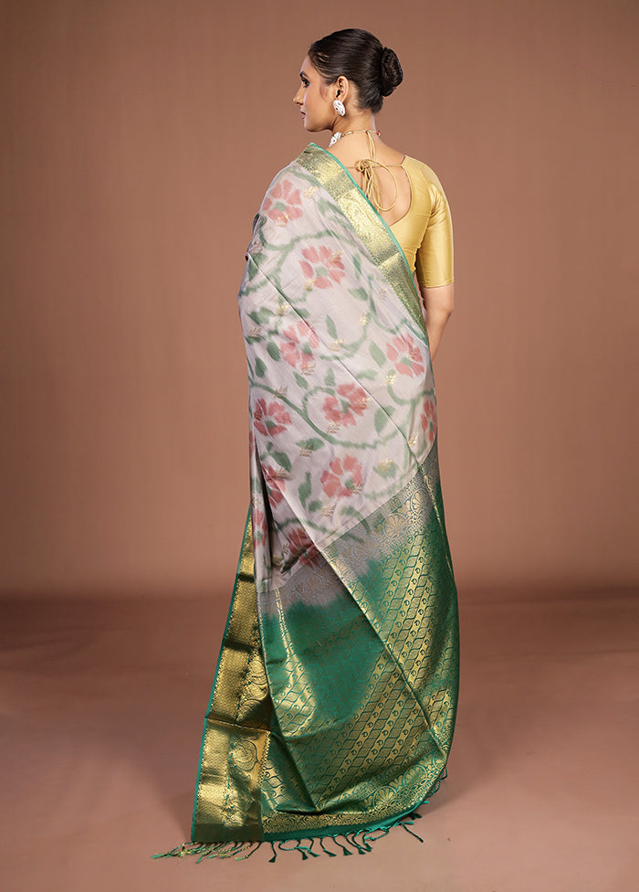 Grey Kanjivaram Silk Saree With Blouse Piece