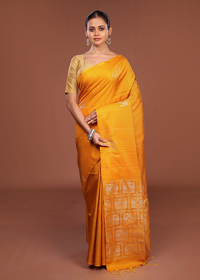 Yellow Handloom Kanjivaram Pure Silk Saree With Blouse Piece
