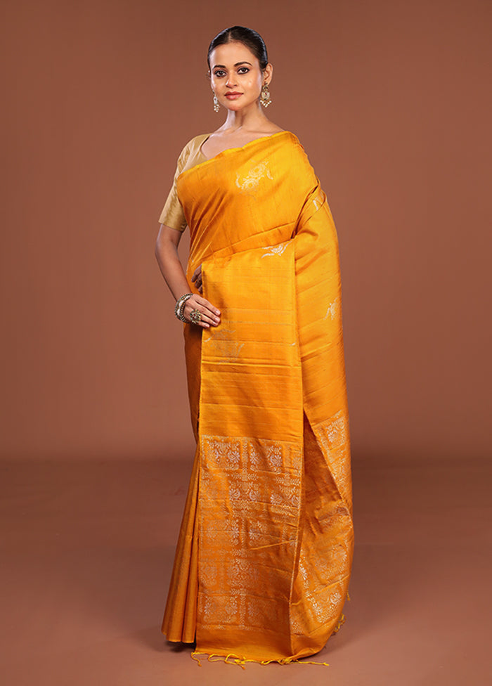 Yellow Handloom Kanjivaram Pure Silk Saree With Blouse Piece
