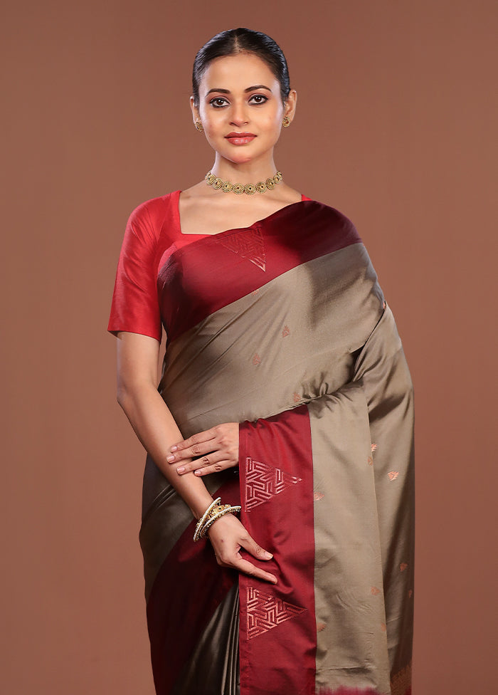 Grey Kanjivaram Silk Saree With Blouse Piece