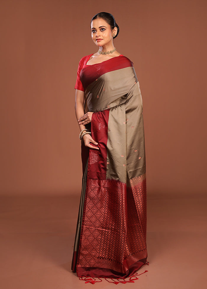Grey Kanjivaram Silk Saree With Blouse Piece