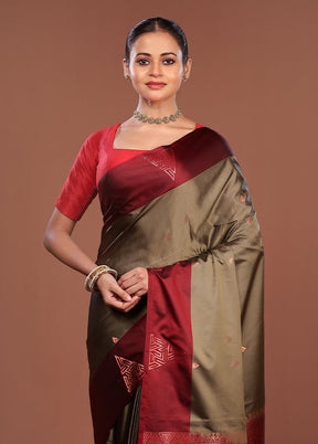 Grey Kanjivaram Silk Saree With Blouse Piece