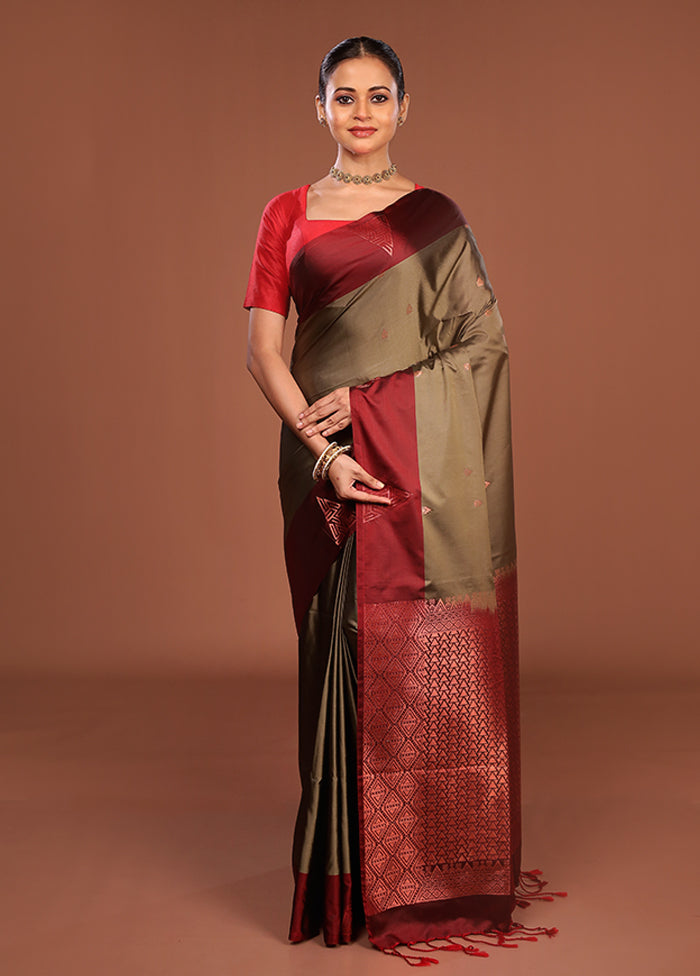 Grey Kanjivaram Silk Saree With Blouse Piece