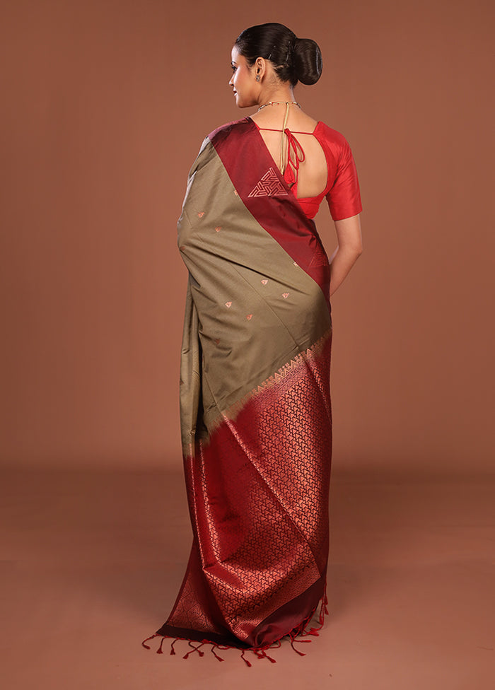 Grey Kanjivaram Silk Saree With Blouse Piece