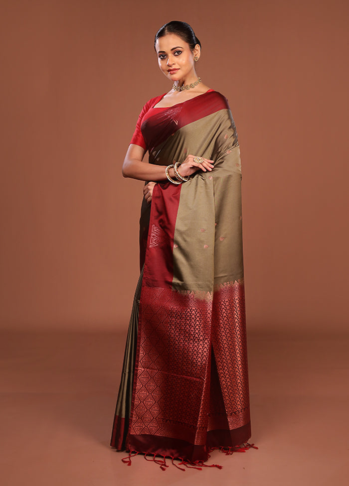 Grey Kanjivaram Silk Saree With Blouse Piece